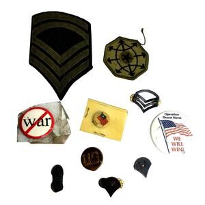 Vintage US Army Militaria Lot Desert Storm Pin Green Chevron Rank Patches Set 10